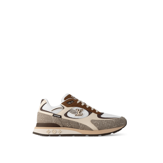Sneaker Run Away - #3