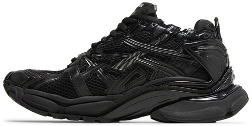 BAL°NCIAGA Runner Sneaker Black Matte