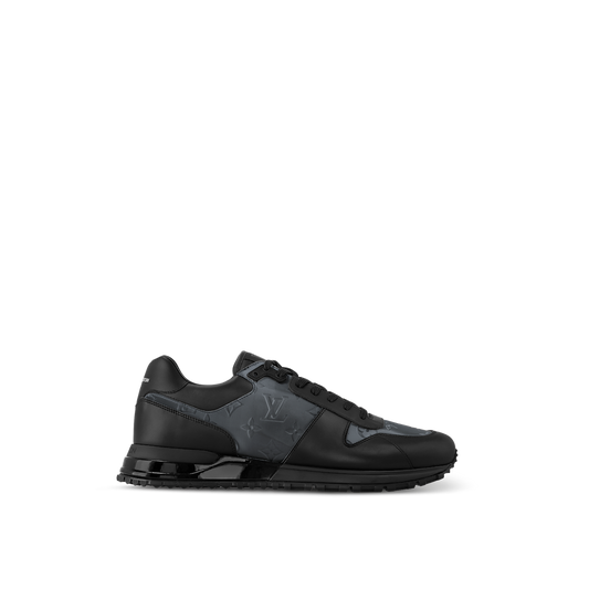 Sneaker Run Away - #6