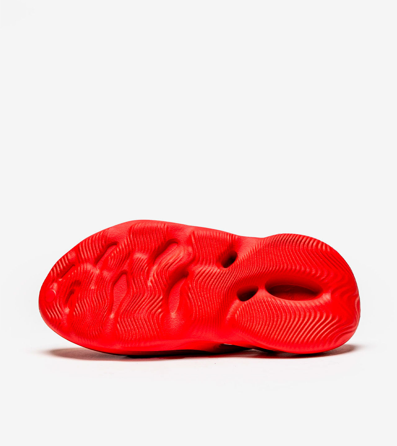 AD°DAS YZ°Y Foam RNNR Vermillion