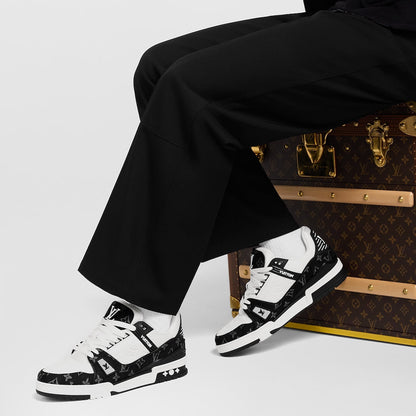 Sneaker L°V trainer - #9