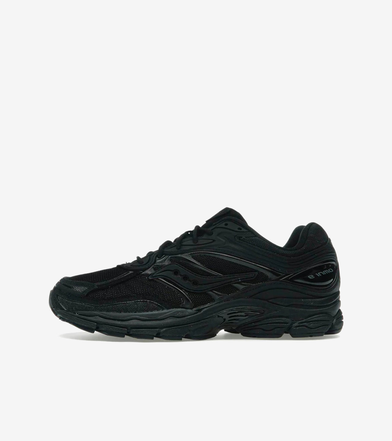 SAUC°NY ProGrid Omni 9 Armor Black