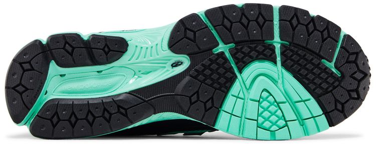 NB 1906R ‘Mint Green Black’