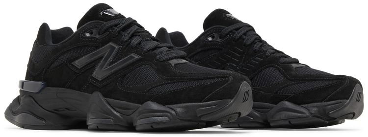 NB 9060 Triple Black