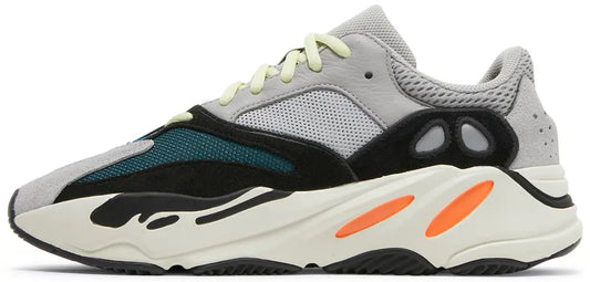 YZ°Y  Boost 700 Wave Runner