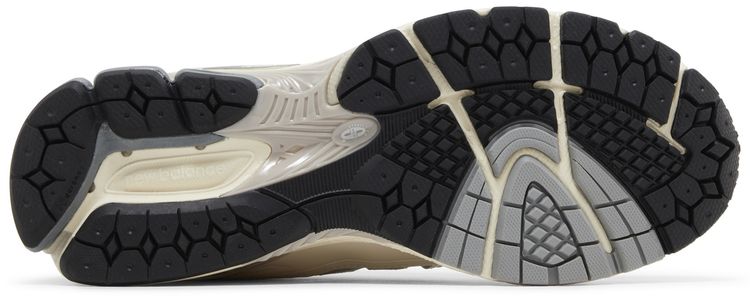 NB 1906R beige grey