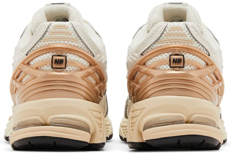 NB Wmns 1906R ‘Angora Sandstone’ - NB