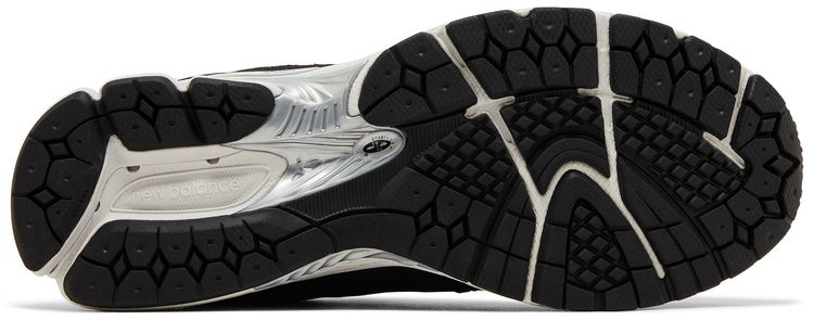 NB 1906R Black White - NB