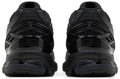NB 1906U Triple Black