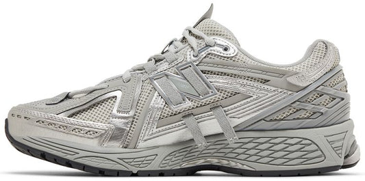 NB 1906A Concrete Silver Metallic