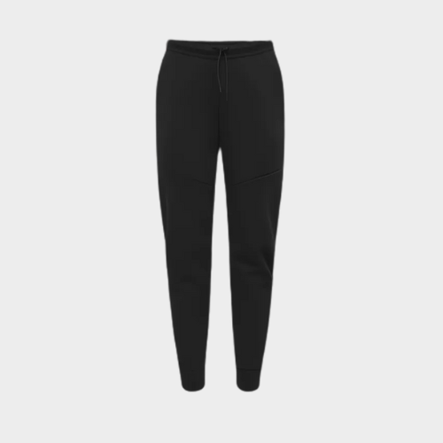 Outfit Tech Fleece Black + Casquette Offerte