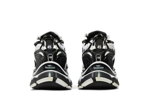 BAL°NCIAGA Runner Sneaker Black White