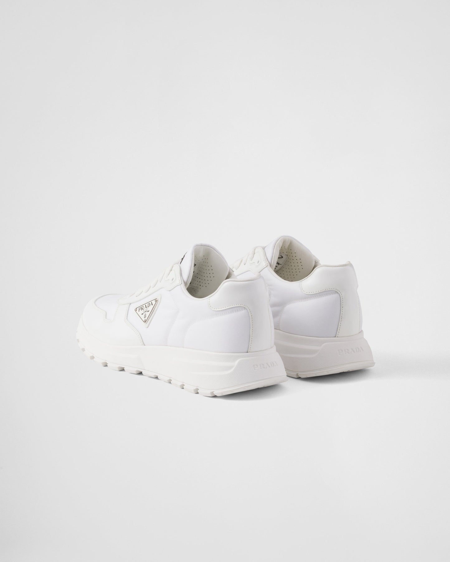 Basket PRDA Blanc en cuir brossé
