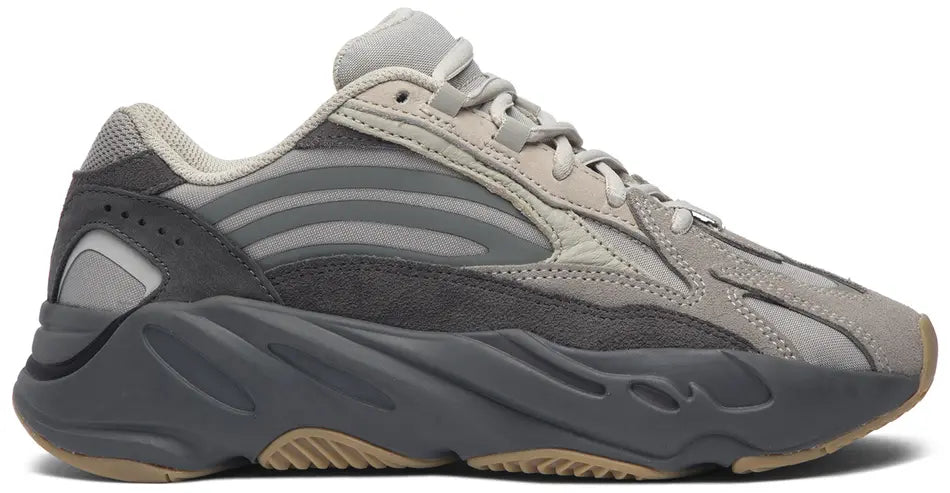 YZ°Y  Boost 700 V2 Wave Runner Tephra