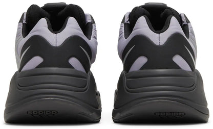 YZ°Y Boost 700 MNVN Geode