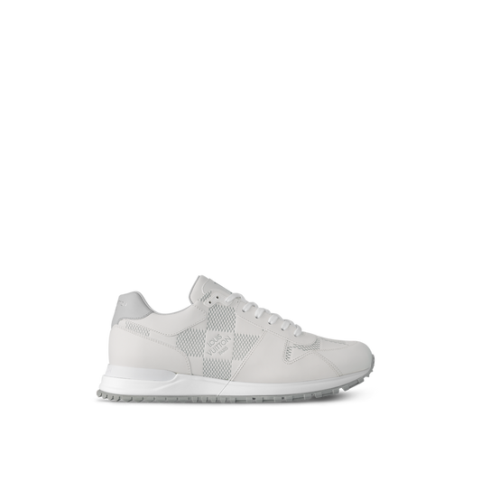 Sneaker Run Away - #9