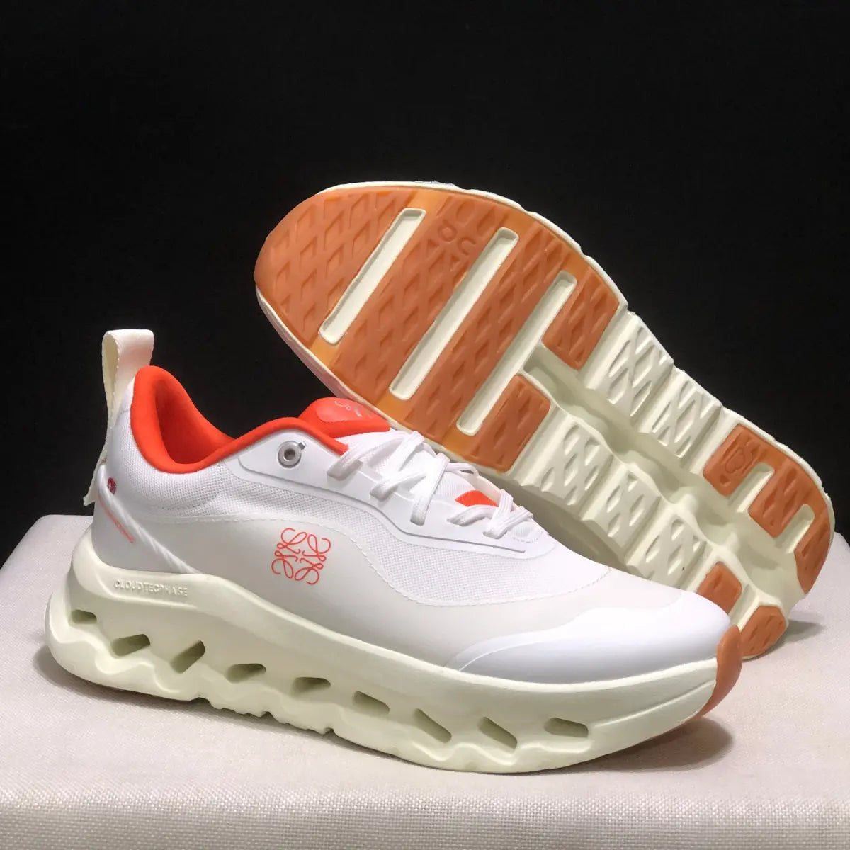On Cloud × L°EWE — Cloudtilt Orange