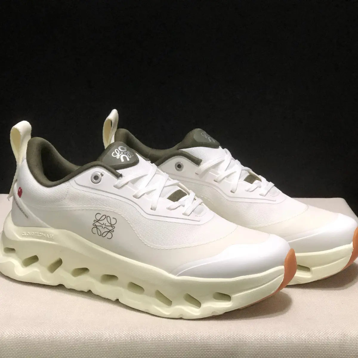 On Cloud × L°EWE — Cloudtilt White Kaki