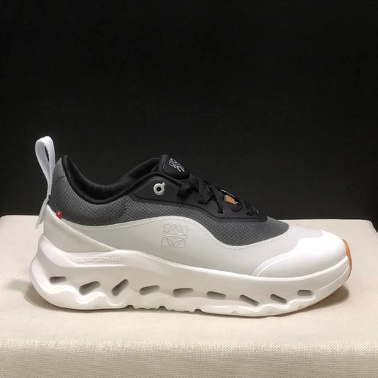 On Cloud × L°EWE — Cloudtilt Gris Blanc