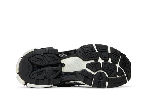 BAL°NCIAGA Runner Sneaker Black White