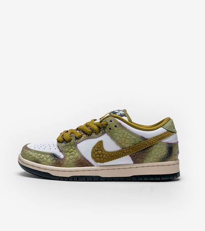 N°KE SB Dunk Low Alexis Sablone Chameleon