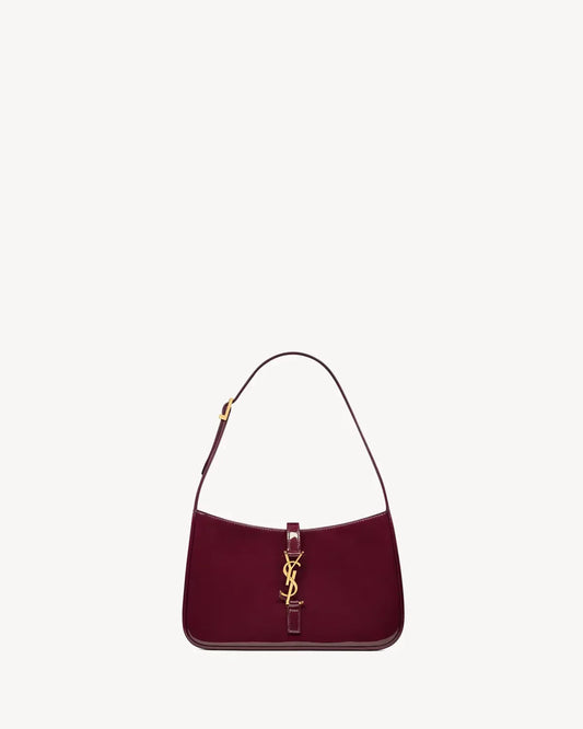 Y°SL - le 5 à 7 en cuir verni Red