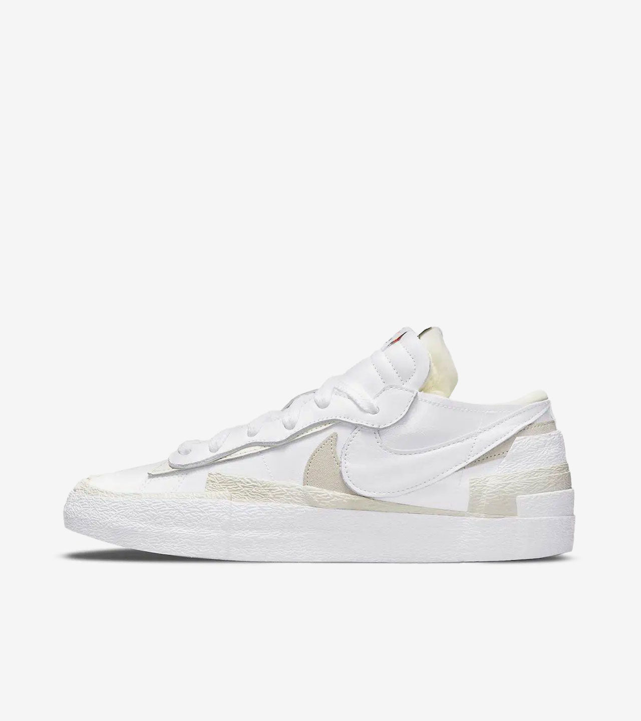 N°KE Blazer Low Sacai White Patent Leather