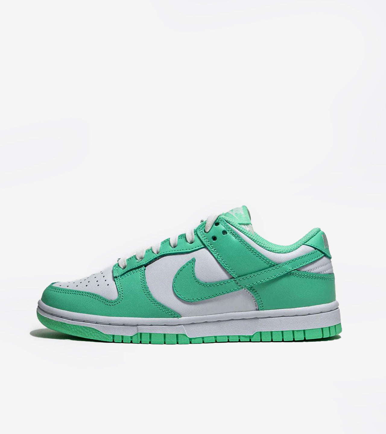 N°KE Dunk Low Green Glow (W)