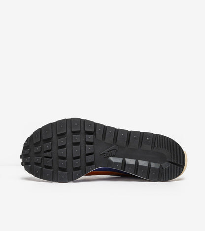N°KE Vaporwaffle sacai Dark Iris