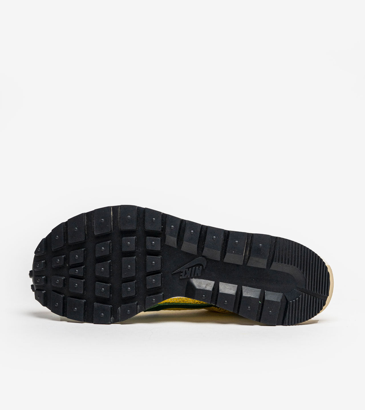 N°KE Vaporwaffle sacai Tour Yellow Stadium Green
