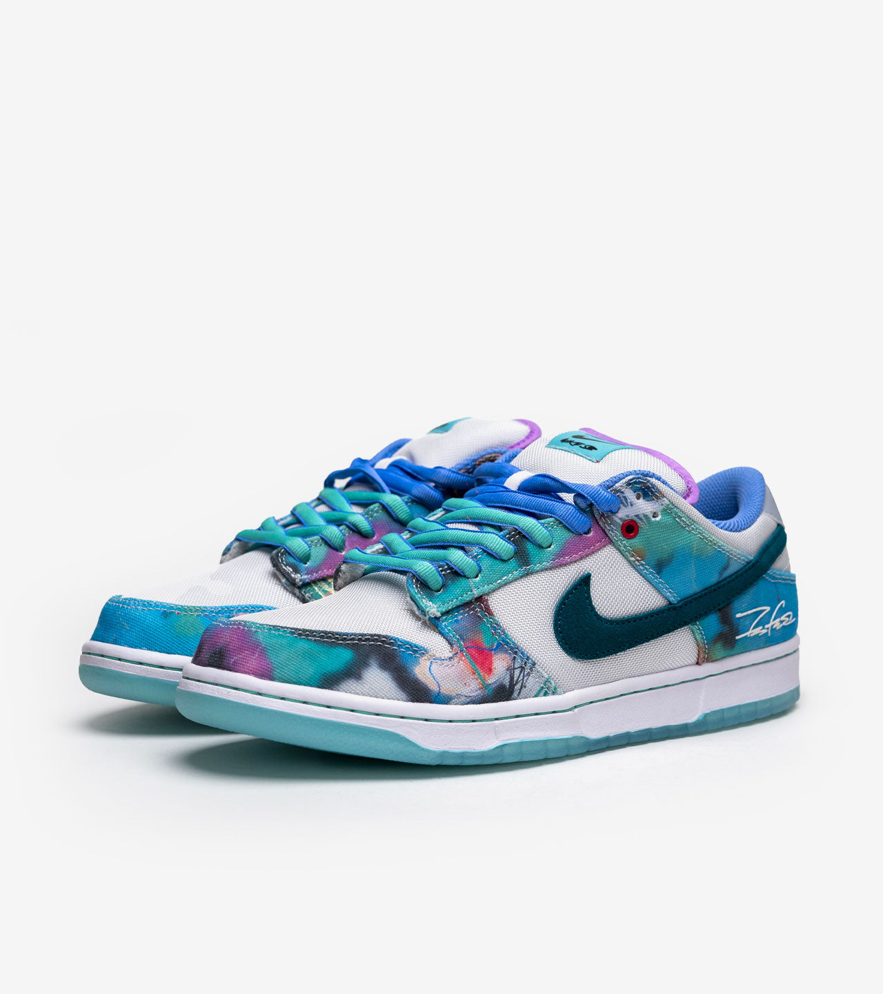 N°KE SB Dunk Low Futura Laboratories Bleached Aqua