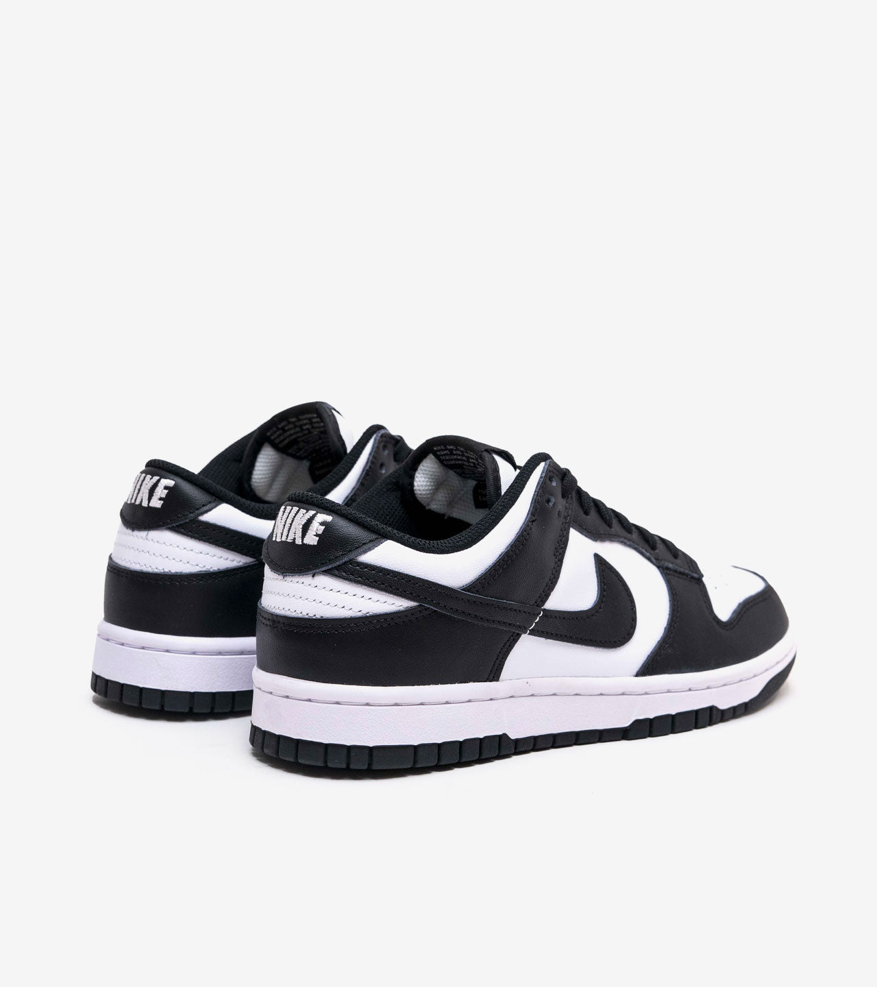 N°KE Dunk Low Retro White Black Panda (2021)