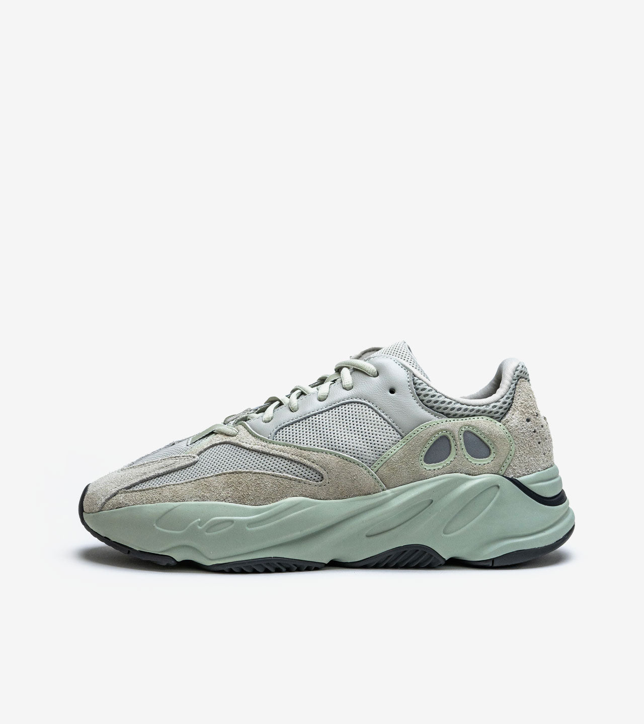 AD°DAS YZ°Y Boost 700 Salt (2019/2023)