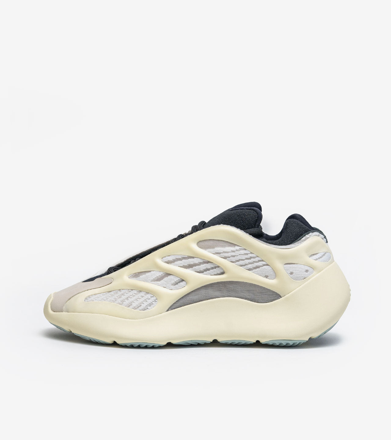 AD°DAS YZ°Y 700 V3 Azael (2019/2022/2023)