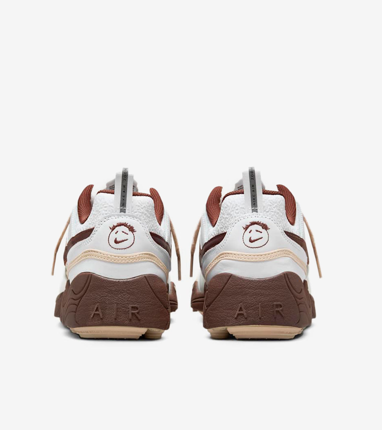 N°KE Zoom Field Jaxx TR°VIS SCOTT Light Chocolate