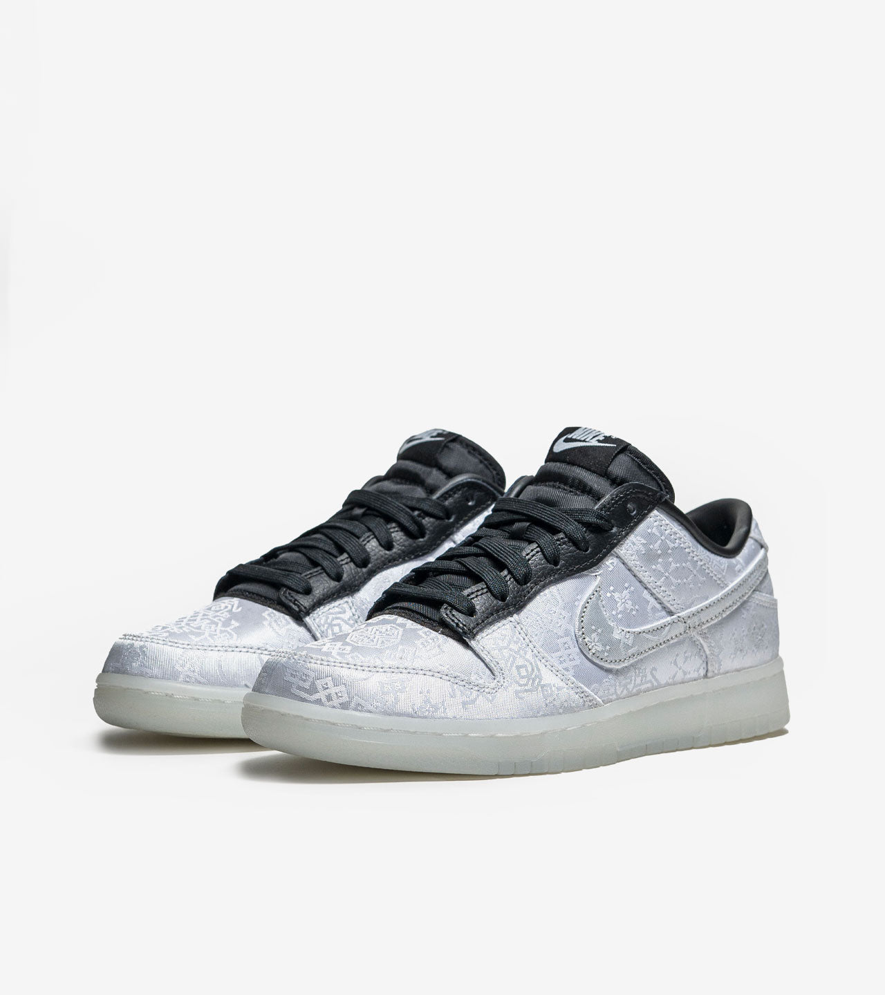 N°KE Dunk Low CLOT Fragment White