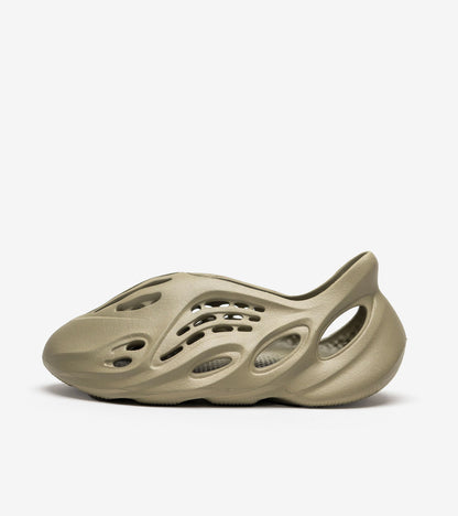 AD°DAS YZ°Y Foam RNR Stone Salt