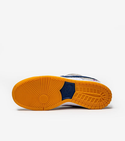 N°KE SB Dunk Low Rayssa Leal