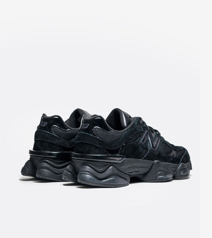 NB 9060 Triple Black Patent