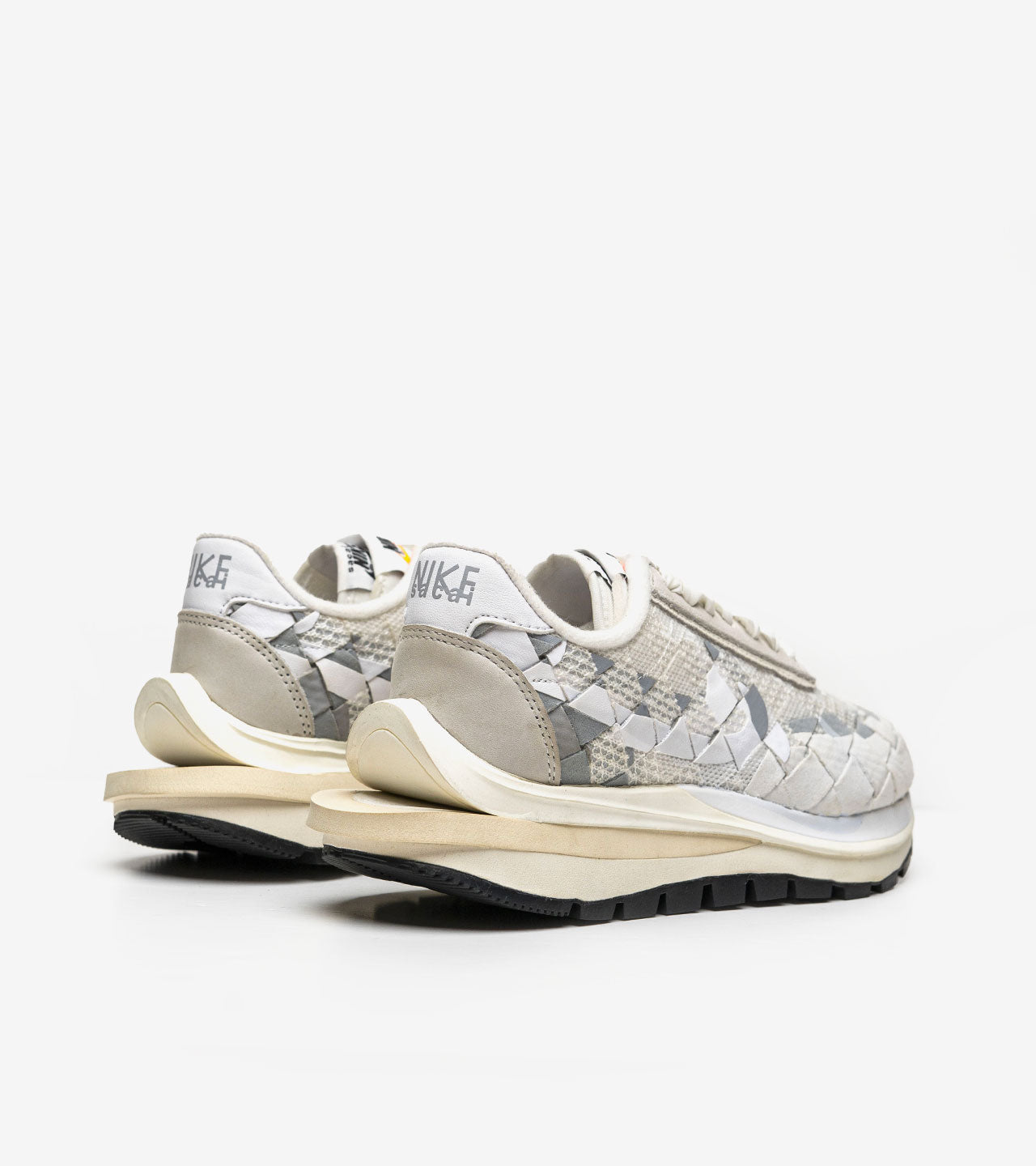 N°KE VaporWaffle Woven sacai Jean Paul Gaultier White
