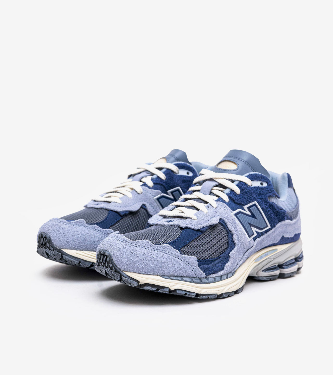 NB 2002R Protection Pack Light Arctic Grey Purple