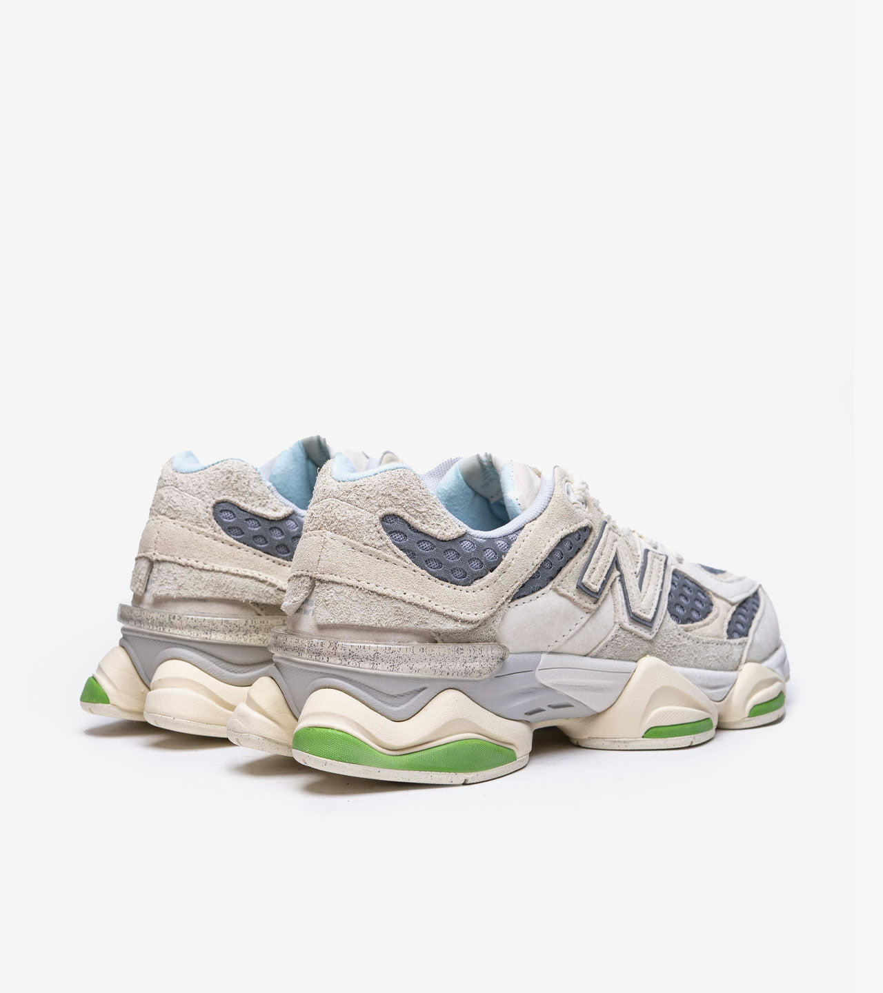 NB 9060 Bricks & Wood