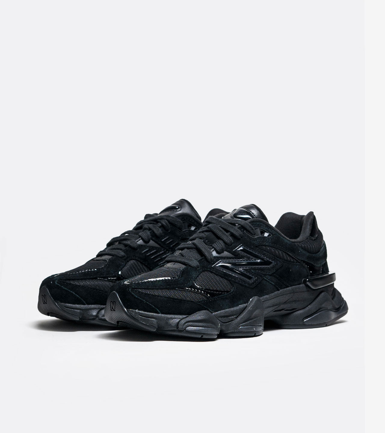 NB 9060 Triple Black Patent