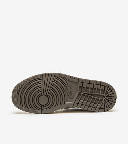 TR°VIS SCOTT J°RDAN 1 Reverse Mocha