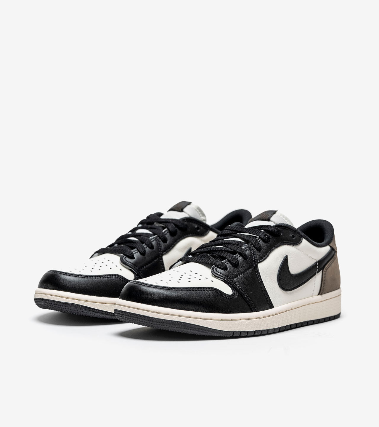 J°RDAN 1 Low Mocha