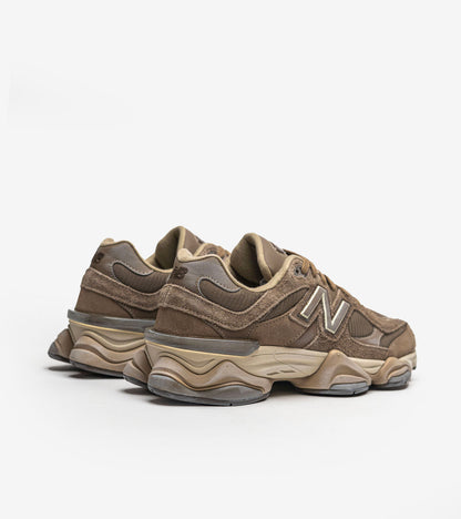 NB 9060 Mushroom Timberwolf