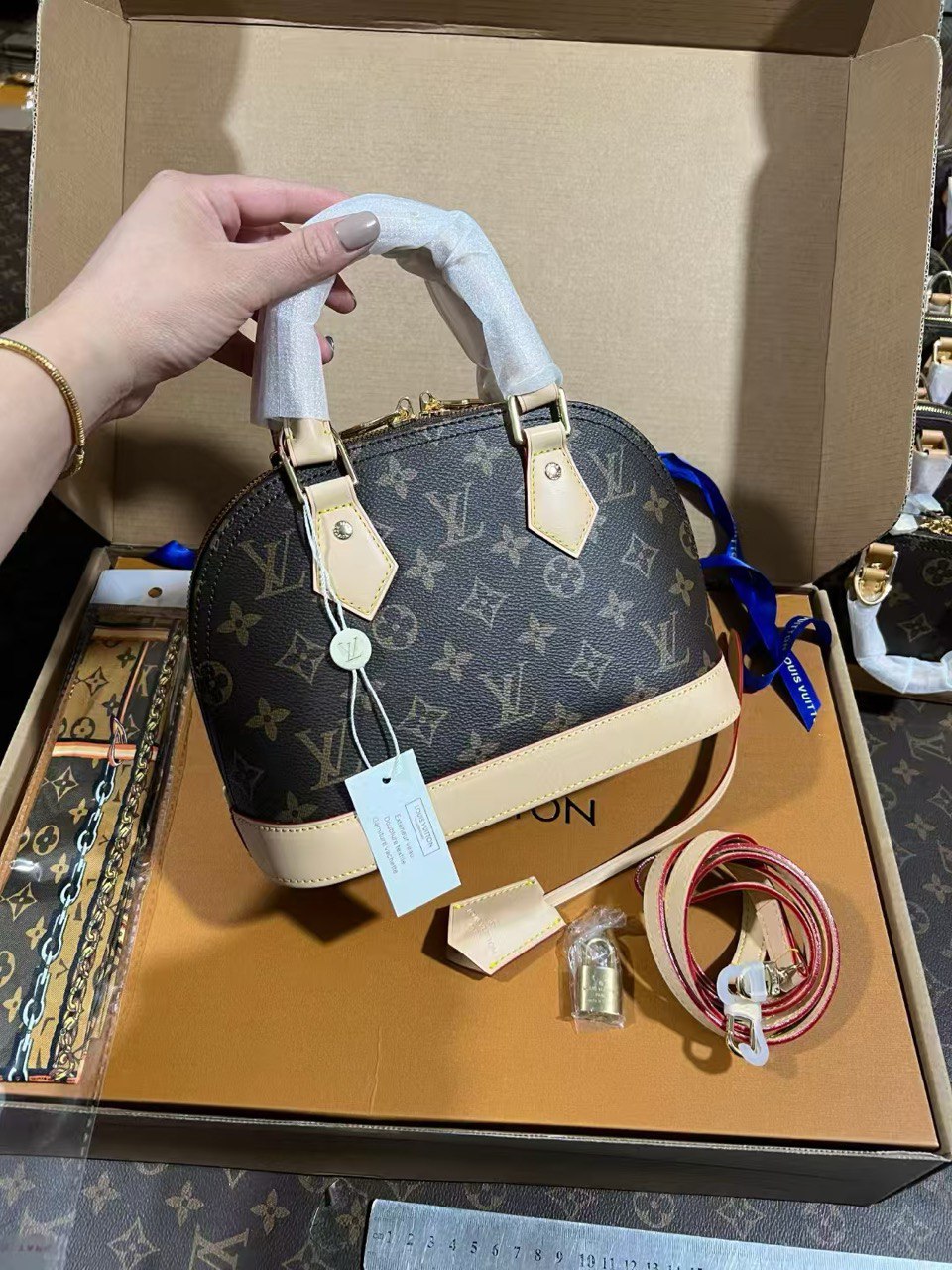 L°V - Sac Alma BB NO