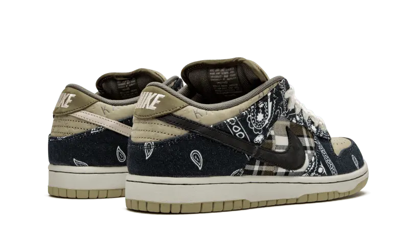 SB Dunk Low TR°VIS SCOTT N°KE