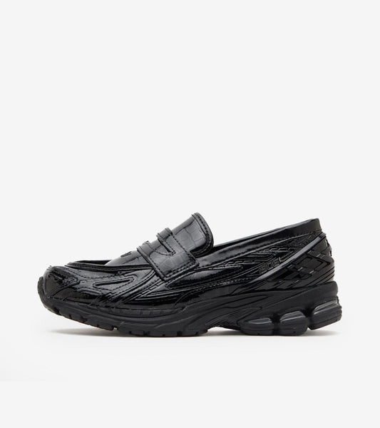 NB 1906L Black Croc