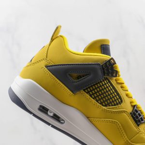 AJ4 Lightning